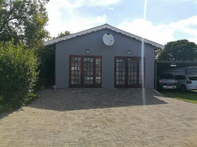 Guest House For Sale in Ermelo, Ermelo