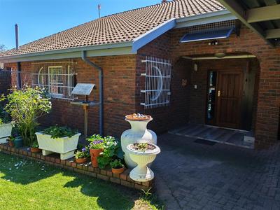 House For Sale in Ermelo, Ermelo