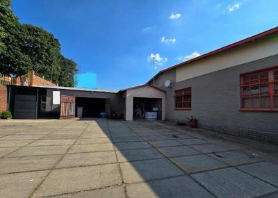 Commercial Property For Sale in Ermelo, Ermelo